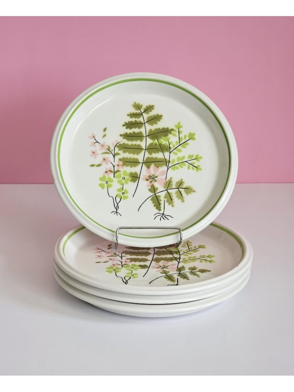Vintage Mikasa Light N Lively Palmyra Lunch Dessert Plates Set Of 4